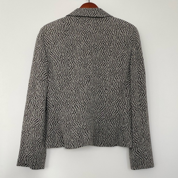 Nello Bianco Zebra Skirt Suit Set (Two-Piece) - Picture 4 of 17